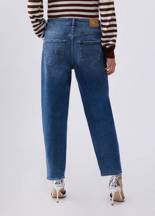 джинсы женские бойфренды  из хлопка спереди