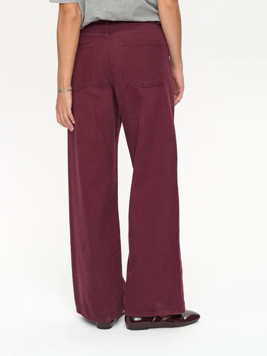 джинсы женские brooklyn  от бренда numph вид слева