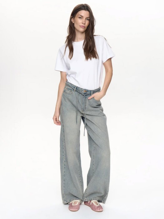 джинсы женские brooklyn  по цене 18000 руб вид справа