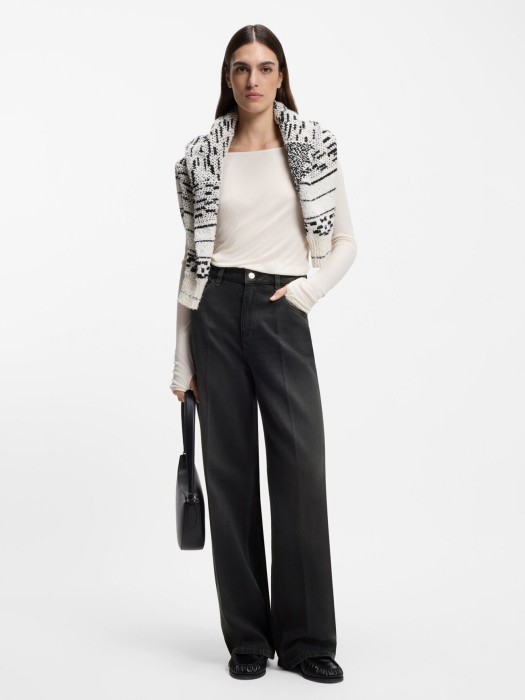 джинсы женские crossroad-bf 1  по цене 38100 руб вид справа