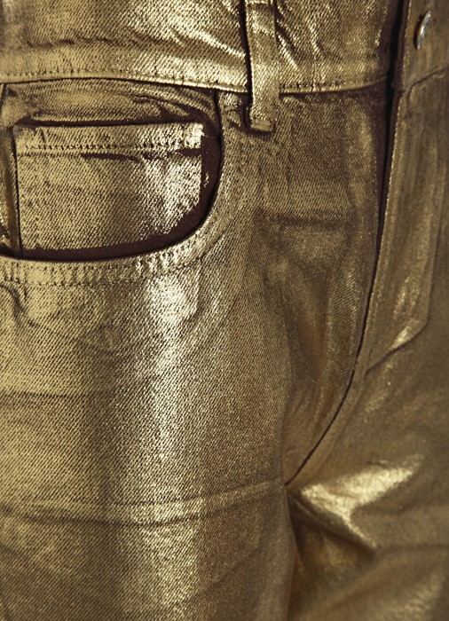 Продукция для женщин фото