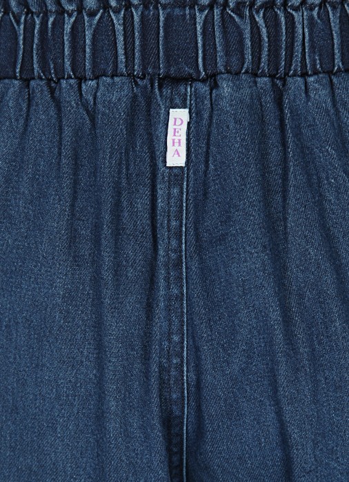 джинсы женские lyocell  универсального стиля с лицевой стороны