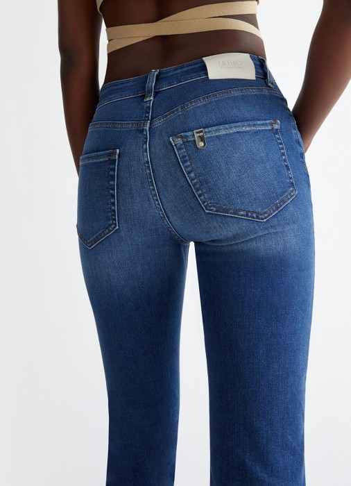 Товар с артикулом UA4063D4615 вид сзади