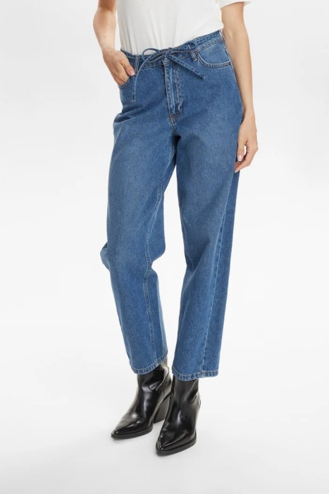 джинсы женские tokyo  от бренда numph вид слева