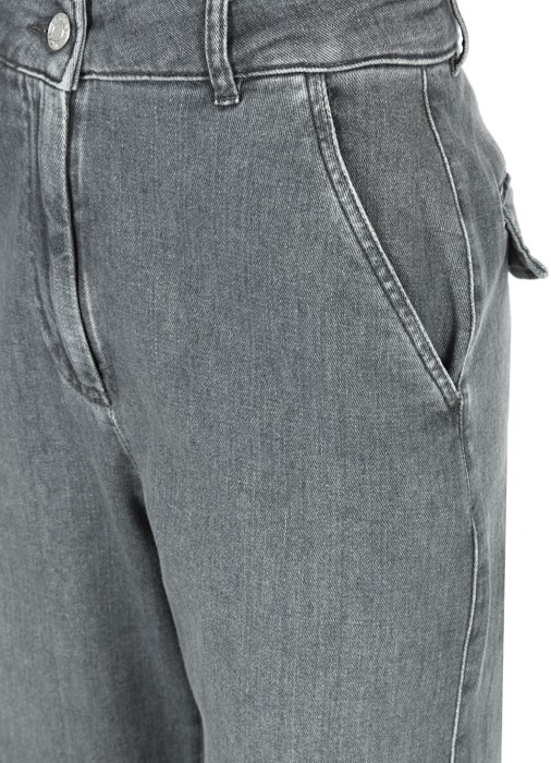 джинсы женские  из хлопка спереди