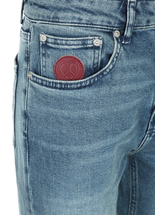 Товар с артикулом A03218721 вид сзади