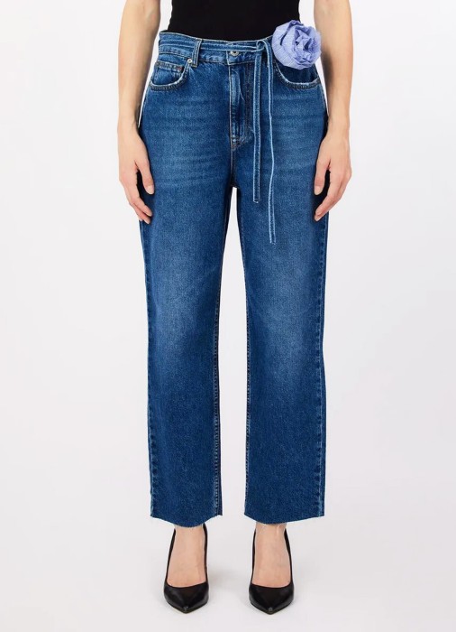 джинсы женские  из италии вид сбоку