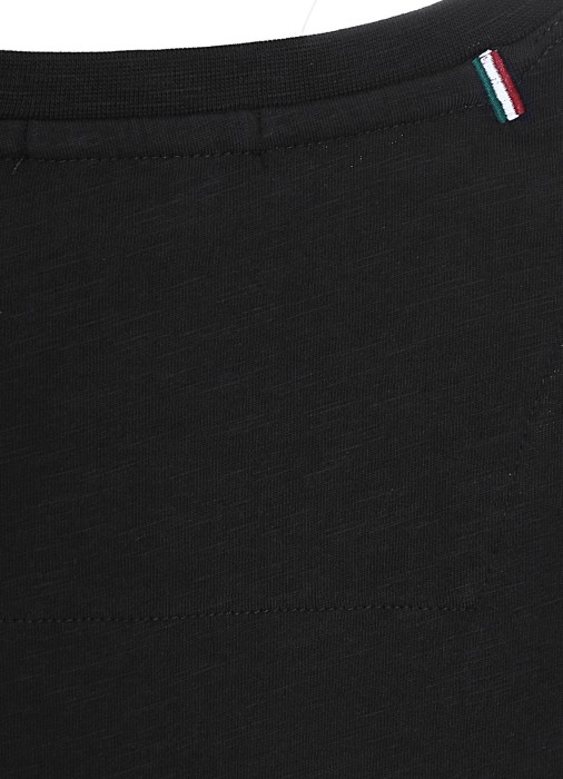 футболка мужская black panthers  универсального стиля с лицевой стороны