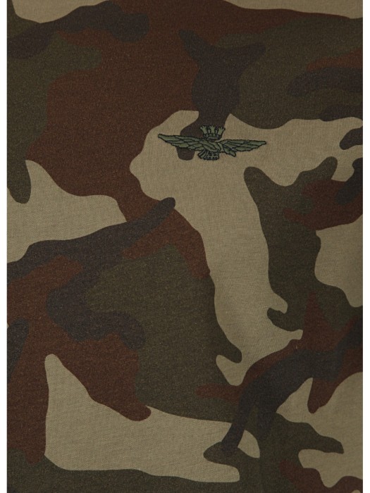 футболка мужская camouflage  из хлопка спереди