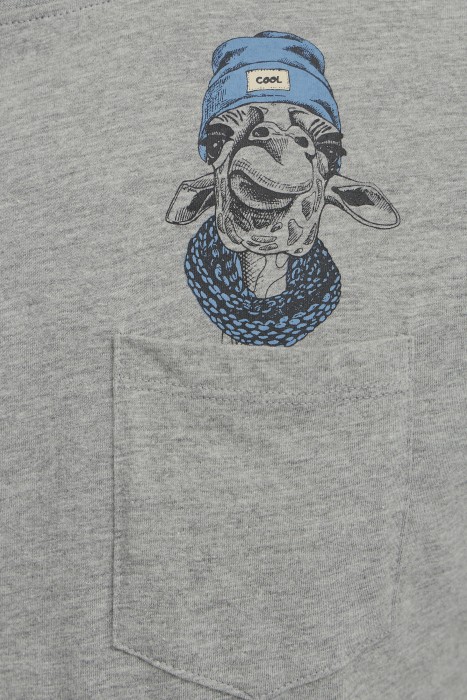 Товар серого цвета с внутренней стороны