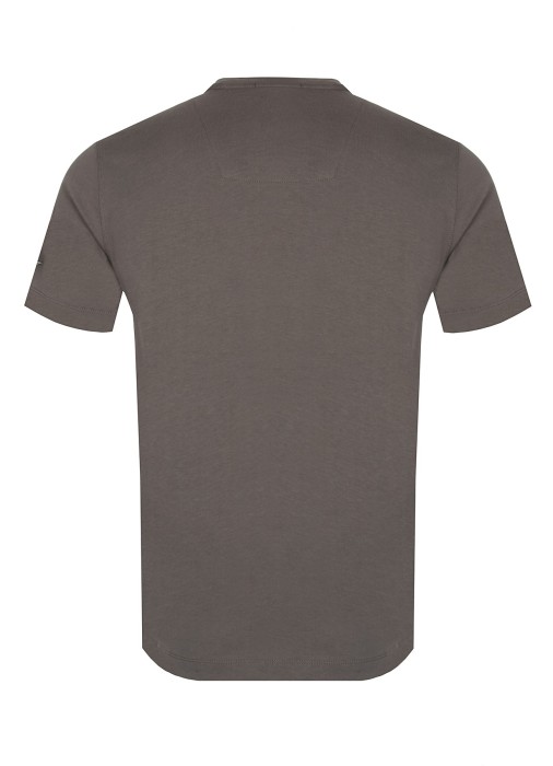 Товар коричневого цвета с внутренней стороны