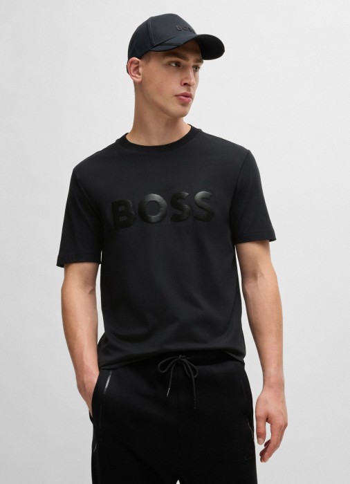 Товар черного цвета с внутренней стороны