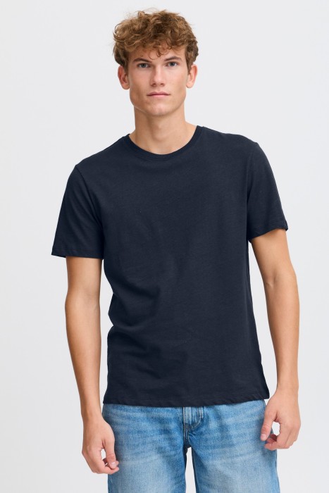 футболка мужская tom  из швеции вид сбоку