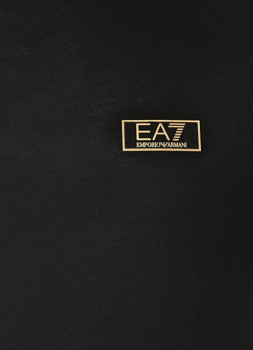 футболка мужская  из италии вид сбоку