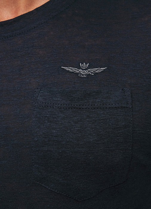 Товар синего цвета с внутренней стороны