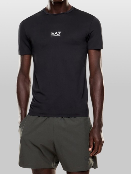 футболка мужская  из италии вид сбоку