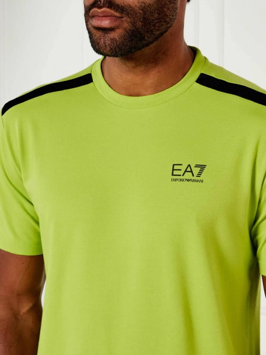 футболка мужская  по цене 12800 руб вид справа