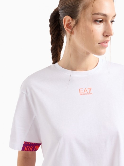 футболка женская еа7 emporio armani от бренда ea7 emporio armani вид слева