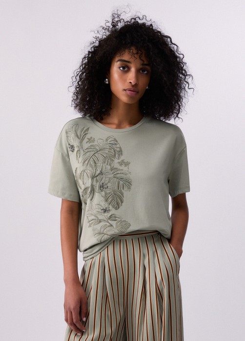 футболка женская embroidery  из хлопка спереди