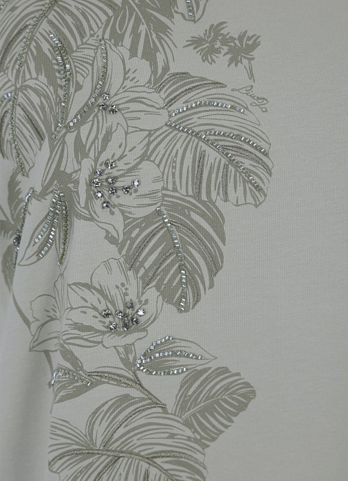 Продукция для женщин фото