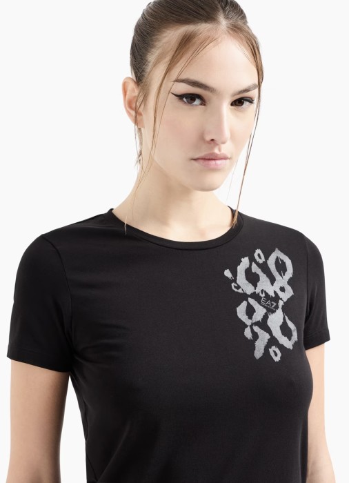 футболка женская graphic series  от бренда ea7 emporio armani вид слева