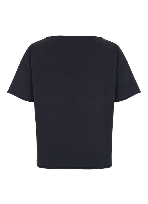 Товар синего цвета с внутренней стороны