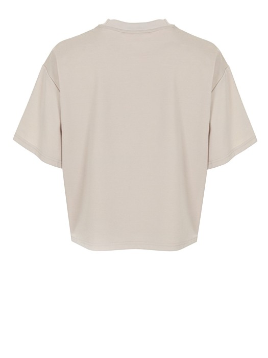 Товар бежевого цвета с внутренней стороны