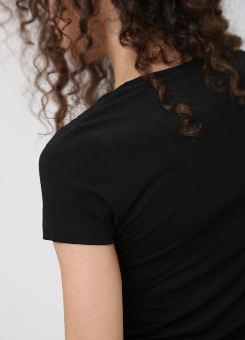 футболка женская t-shirt  из проверенных материалов спереди