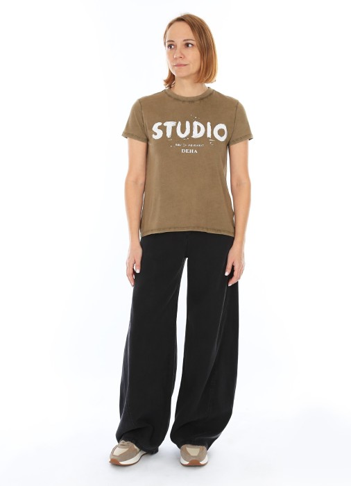 футболка женская  от бренда deha вид слева