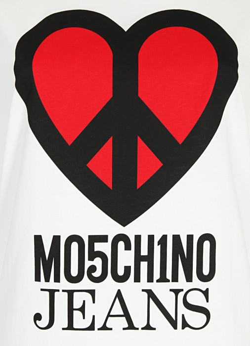 Товар белого цвета с внутренней стороны