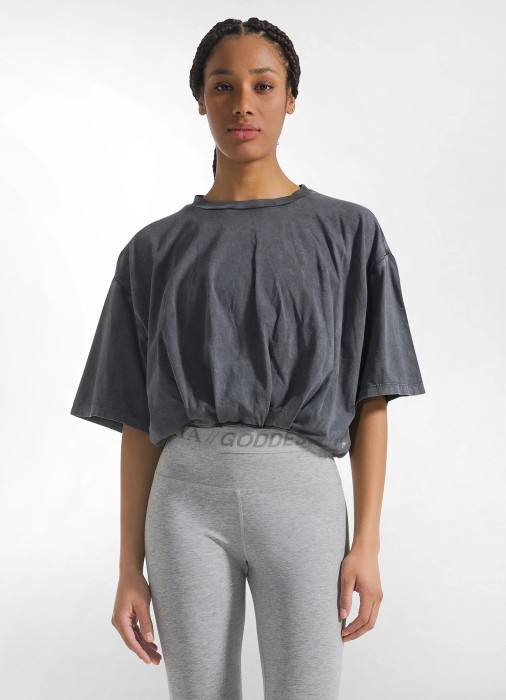 футболка женская  от бренда deha вид слева