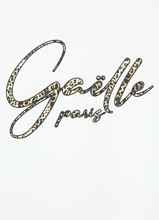 Товар белого цвета с внутренней стороны