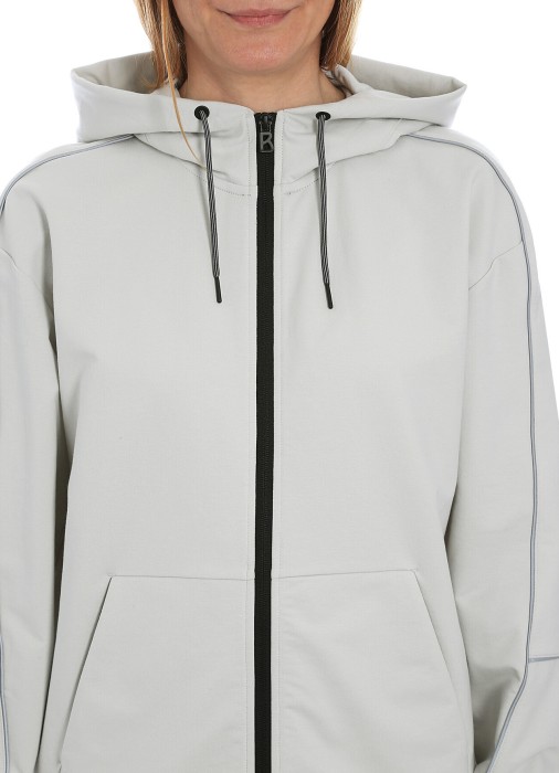 Продукция для женщин фото