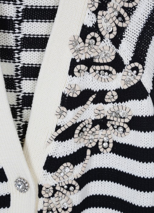 Продукция для женщин фото