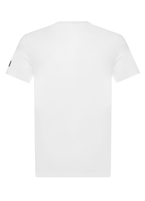 Товар черного цвета с внутренней стороны