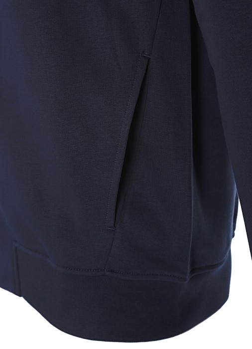 Товар синего цвета с внутренней стороны