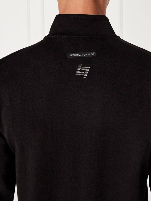 костюм мужской  от бренда ea7 emporio armani вид слева