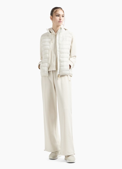 костюм спортивный женский  по цене 19840 руб вид справа