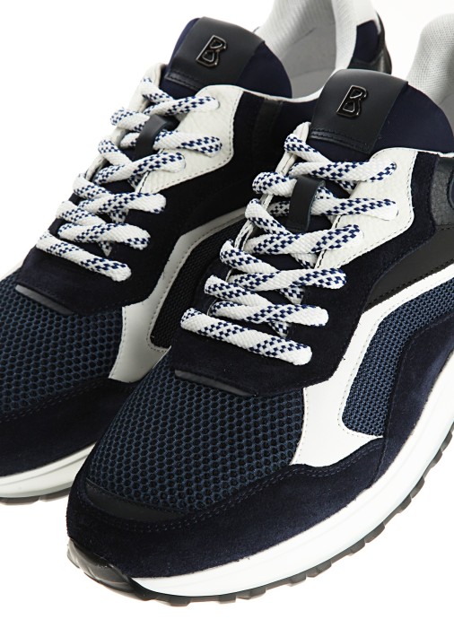 Товар с артикулом 12421505 вид сзади