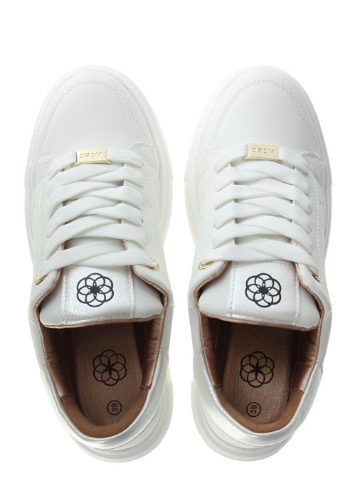 кроссовки женские  по цене 17700 руб вид справа