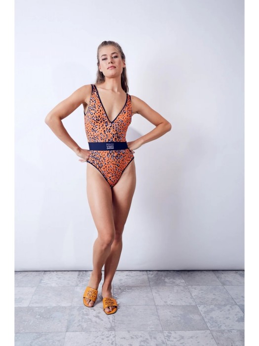 Продукция для женщин фото