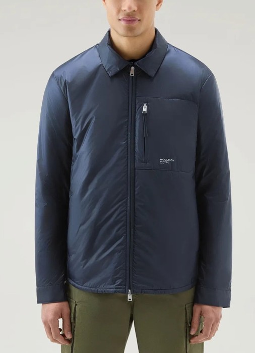 куртка мужская pertex padded shirt jacket  по цене 39920 руб вид справа