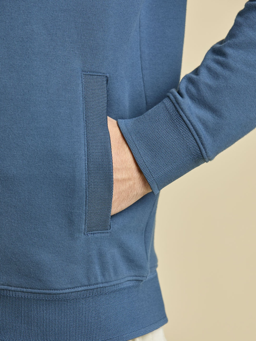 толстовка мужская iv st. caccia  по цене 25040 руб вид справа