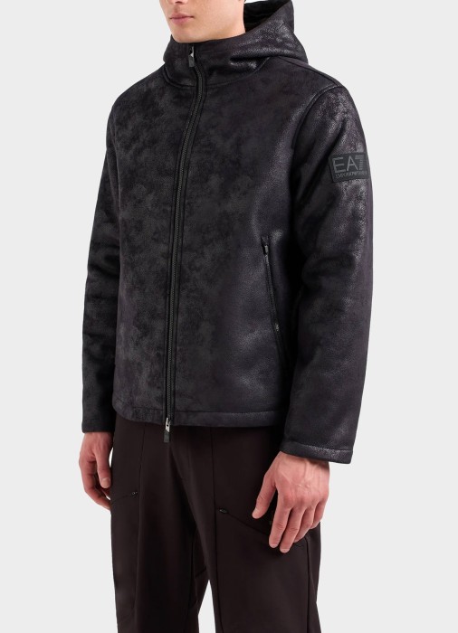 куртка мужская  по цене 35120 руб вид справа