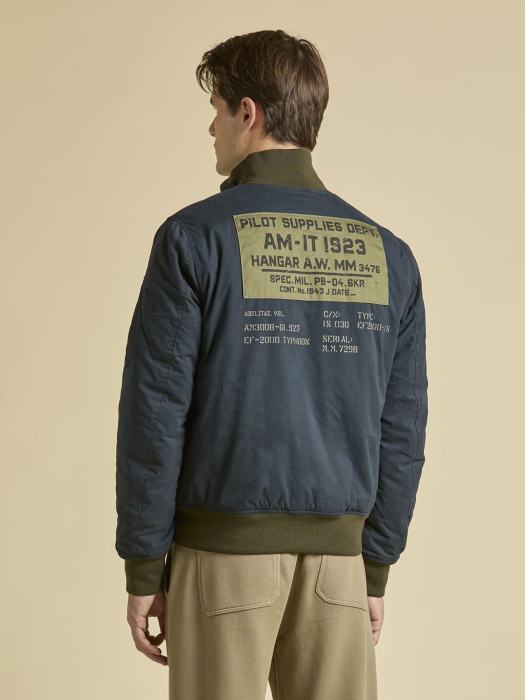 куртка мужская  из италии вид сбоку