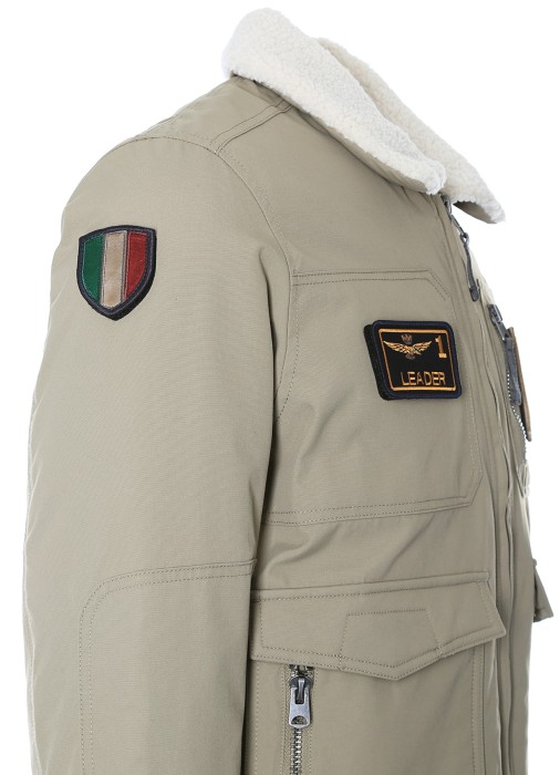 куртка мужская  классического стиля с лицевой стороны