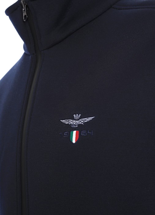 куртка мужская  из полиэстера спереди