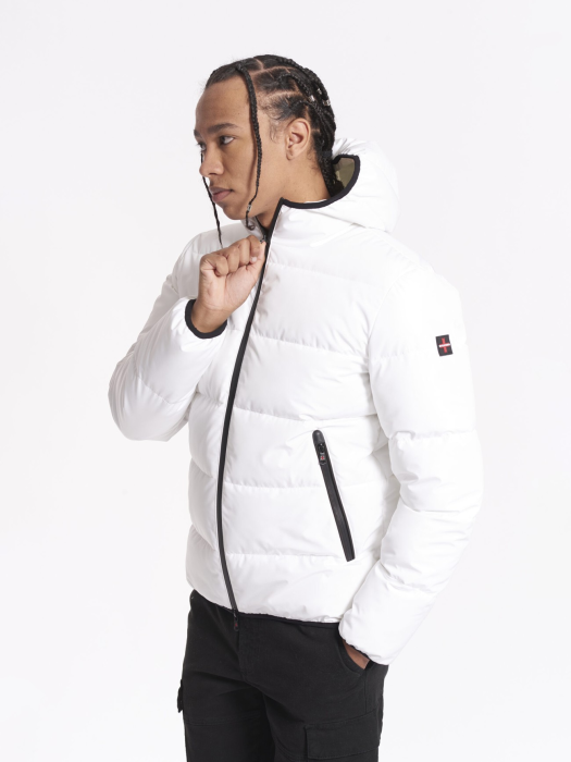 Товар с артикулом ZU136210160006 вид сзади