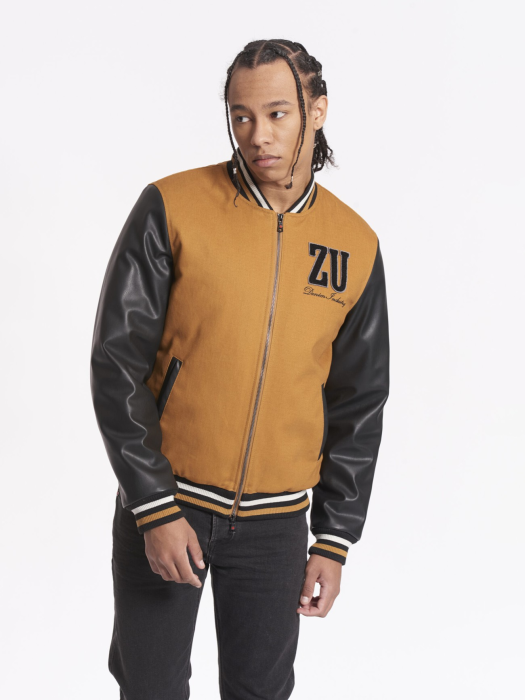 куртка мужская  от бренда zu+elements вид слева