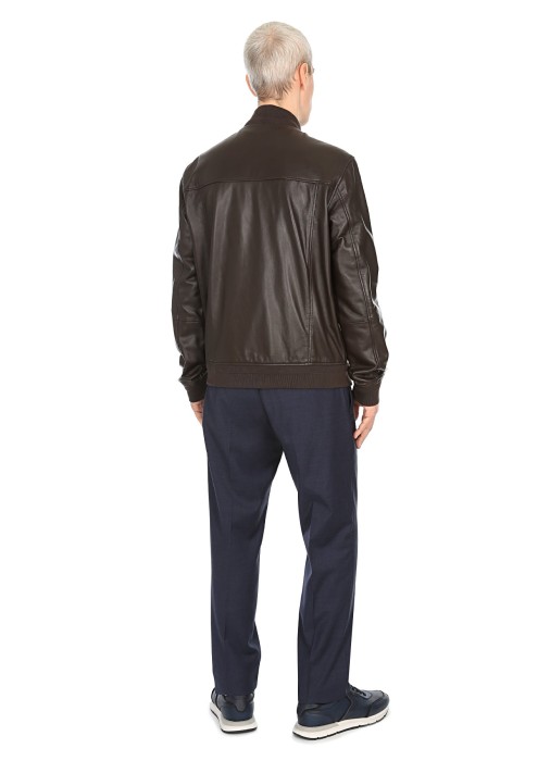 куртка мужская  по цене 108000 руб вид справа